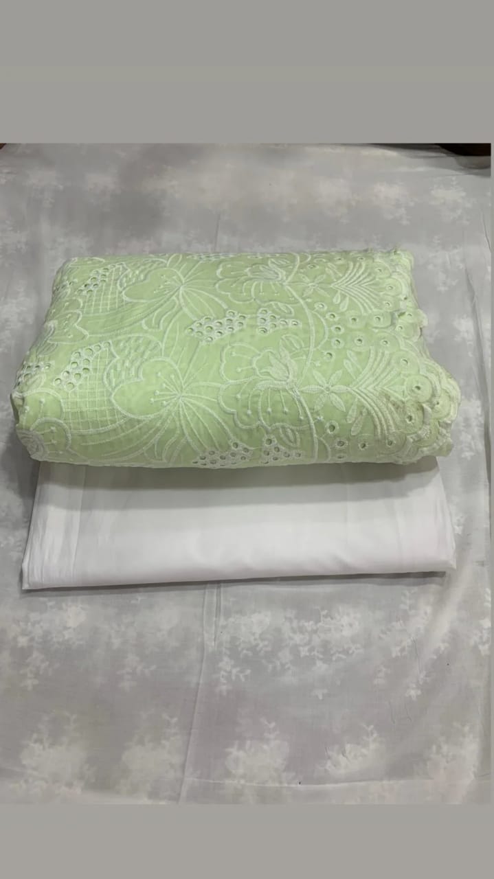 Embroidery chicken